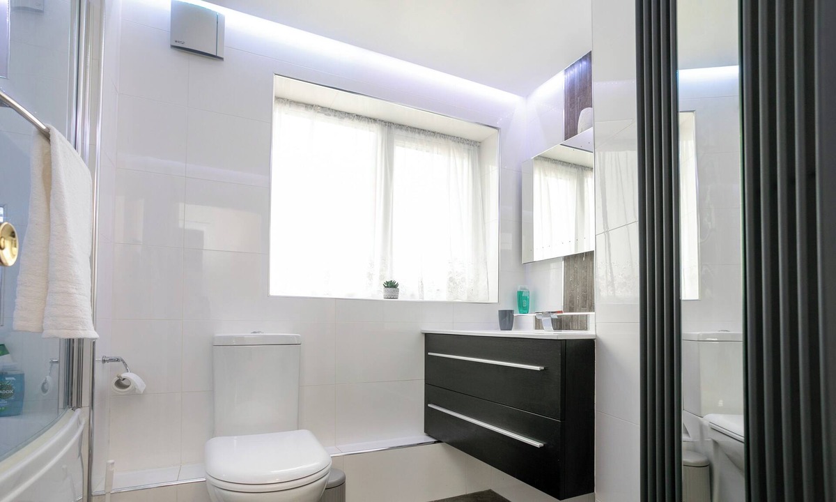 Wickersley House | Wickersley House, Rotherham for Contractors and Families (Hosted by Emu-J Stays)