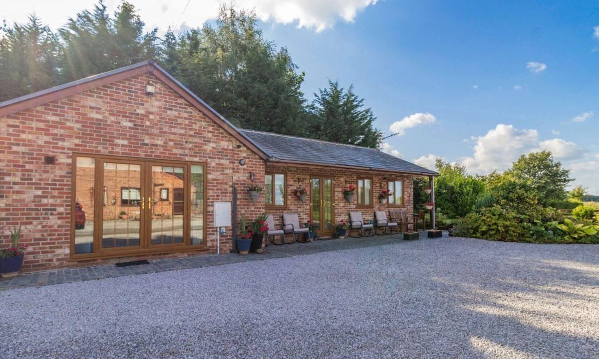 Appley Bridge House | Wild Duck Lodge, Mawdesley
