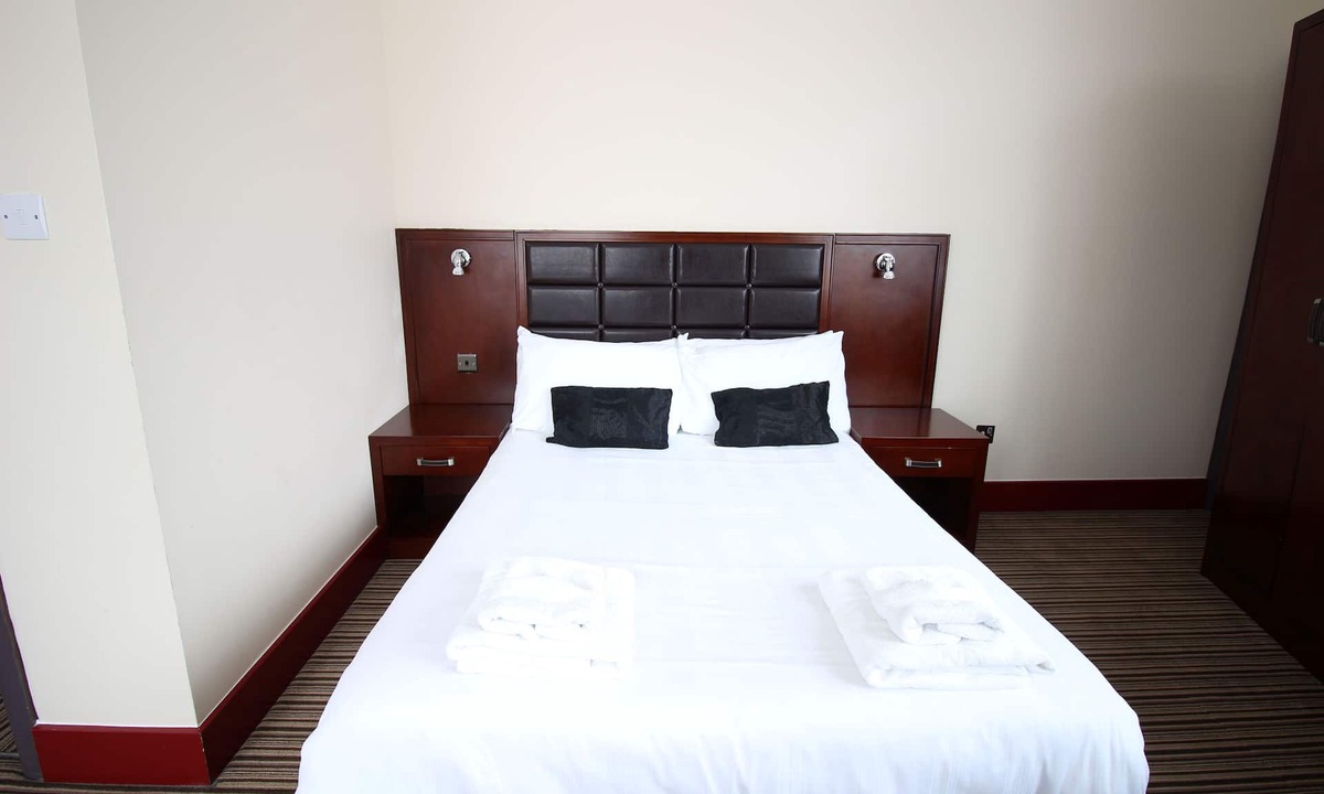 Hillsborough Apartment | William's Hillsborough Apartments