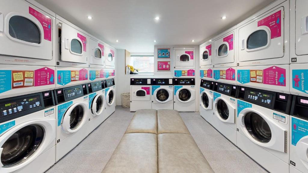 Rusholme Apartment | Wilmslow Park Manchester