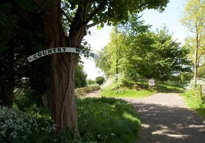 Burr Cottage - The Chestnuts Holiday Cottages
