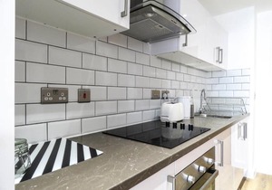 Tudors eSuites Canal Side Apartments One Bedroom
