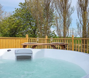 Accommodation Hutton Rud 