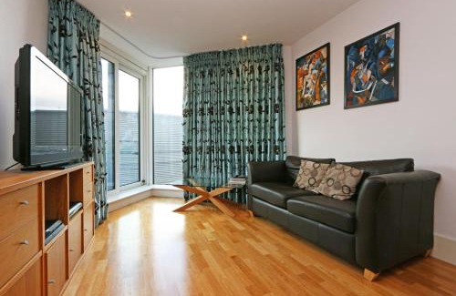 St. Mary's Park Apartment | Riverside 1 Bed Apartment