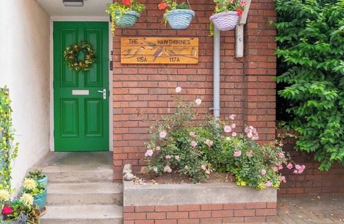 Coleshill Condo | #03 The Hawthornes. Sleeps 6|NEC 7mins|8 mins