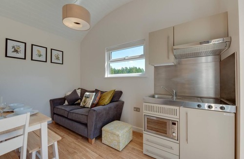 Banham Cottage | 1 Bed in Banham (oc-c1899)