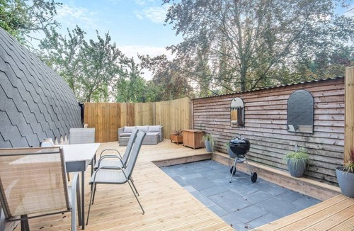 Sleaford RV Rental | 1 Bed in Burton Pedwardine (oc-b2741)