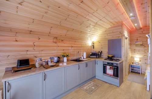 Darlington RV Rental | 1 Bed in East Cowton (oc-r30482)