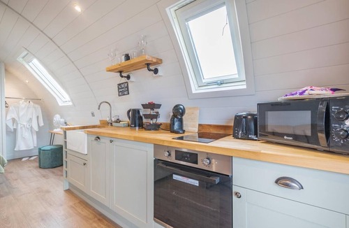Somersby RV Rental | 1 Bed in Hagworthingham (oc-h34242)