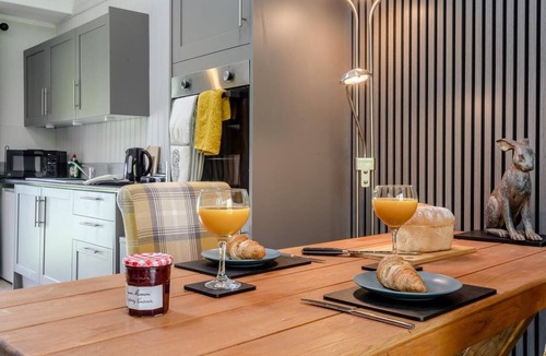 Little Stukeley House | 1 Bed in Tilbrook (oc-a40241)
