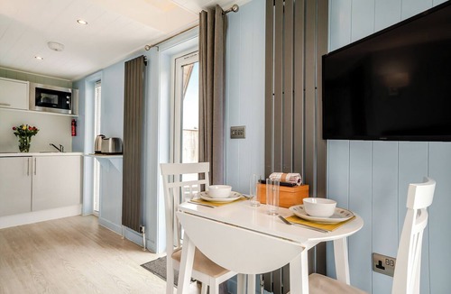Carlton-in-Cleveland Ski Chalet | 1 bedroom accommodation in Great Busby