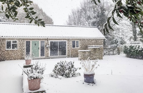Easterside Cottage | 1 bedroom accommodation in Nawton, near Helmsley