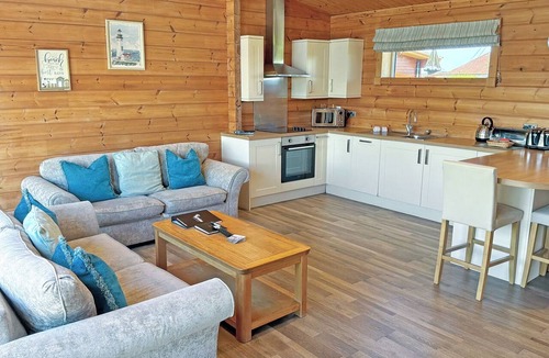 Withernsea Ski Chalet | 1 bedroom accommodation in Withernsea