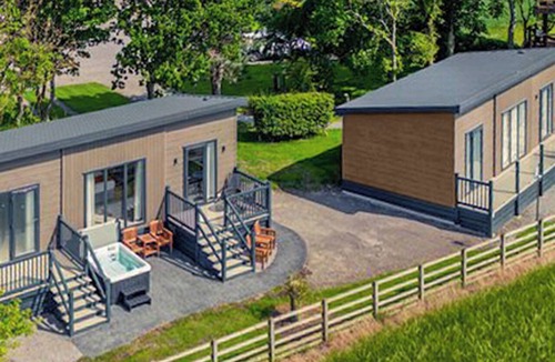 Richmond Ski Chalet | 1 bedroom accommodation in Caldwell