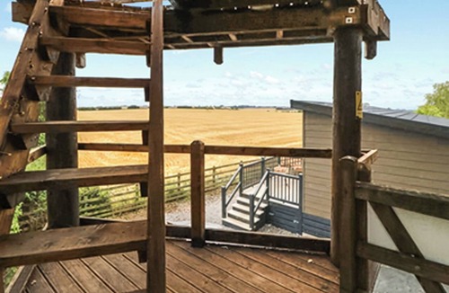 Richmond Ski Chalet | 1 bedroom accommodation in Caldwell