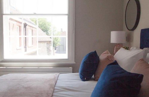 Bootham Apartment | 10 Bootham House - luxury city centre apartment with free parking for one car