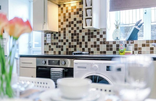 Sheffield Apartment | 15%Off! | WiFi+Parking | Near Hallamshire Hospital