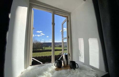 Marrick Cottage | 18th Century Dales Cottage w/Views & Garden