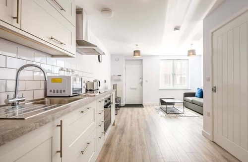 Heworth Apartment | 1Bed | Parking | Nr York Minster & Hospital