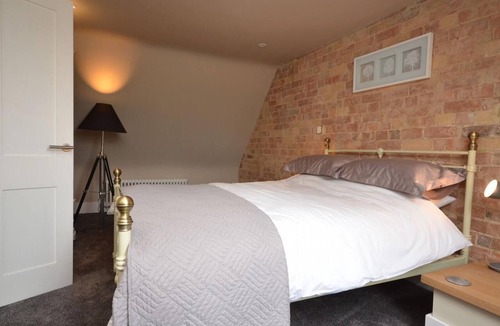 Alford Cottage | 2 Bed in Alford (oc-42581)