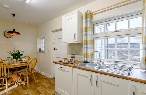 Alford Cottage | 2 Bed in Alford (oc-77637)