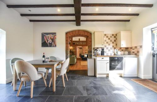 Hulland Ward House | 2 Bed in Ashbourne oc-dcbob