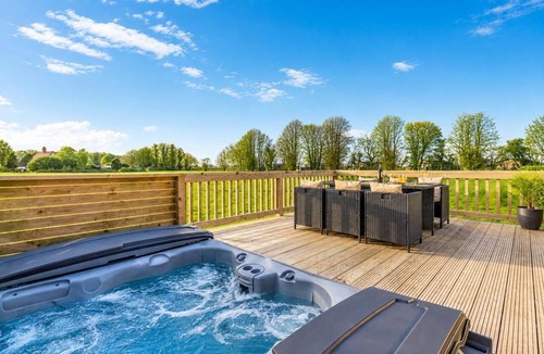 Diss Ski Chalet | 2 Bed in Athelington (oc-a35072)