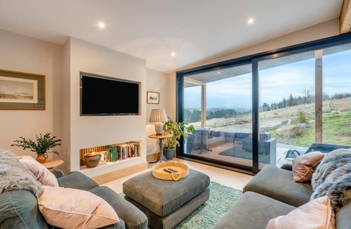 Fourstones Near Bentham Ski Chalet | 2 Bed in Austwick (oc-f30841)