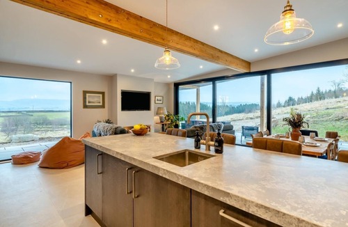 Fourstones Near Bentham Ski Chalet | 2 Bed in Austwick (oc-f30841)
