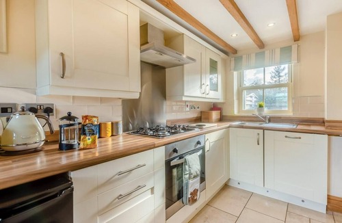 Crich Cottage | 2 Bed in Belper (oc-74965)