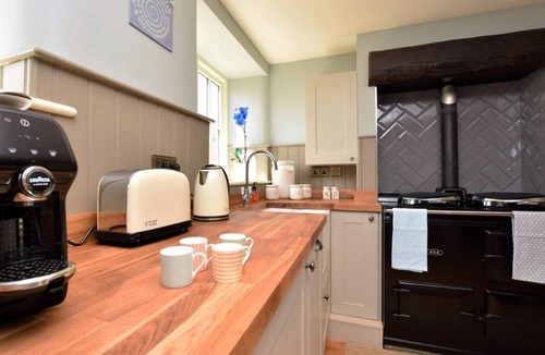 Beeley Cottage | 2 Bed in Chesterfield (oc-49757)