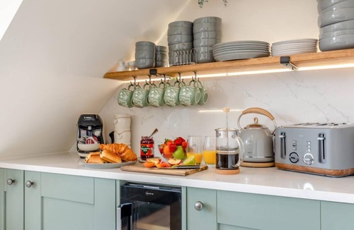Ashford-in-the-Water Cottage | 2 Bed in Ashford-in-the-Water (oc-a42837)