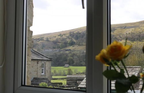 Worton Cottage | 2 Bed in Gunnerside (oc-ds945)