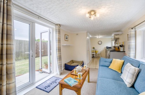 Spilsby Cottage | 2 Bed in Halton Holegate (oc-t32698)