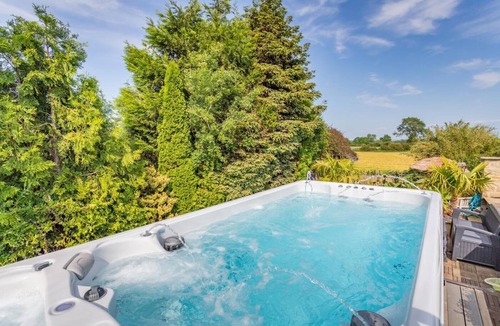 Darlington Cottage | 2 Bed in Heighington (oc-c32585)