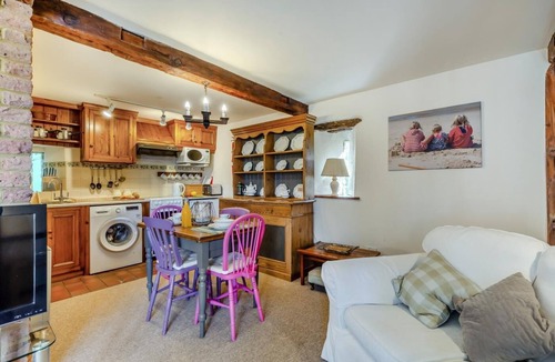 Holme Cottage | 2 Bed in Holme Next The Sea (oc-e29761)
