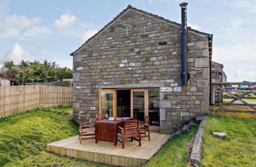 Hepworth House | 2 Bed in Holmfirth oc-emley
