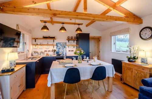 Finghall Ski Chalet | 2 Bed in Leyburn (oc-91102)