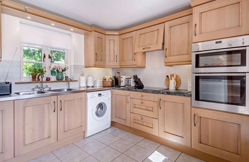Ipswich Cottage | 2 Bed in Lindsey (oc-w28111)