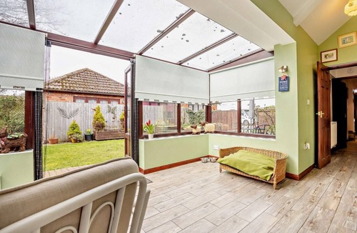North Somercotes Cottage | 2 Bed in Louth (oc-74152)