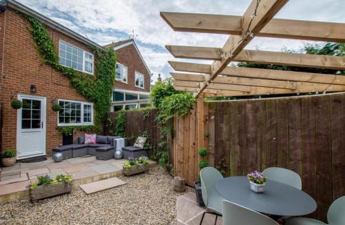 Great Broughton House | 2 Bed in Middlesbrough oc-94220