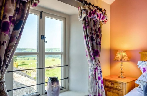 Fourstones Near Bentham Cottage | 2 Bed in Middleton (oc-m29515)