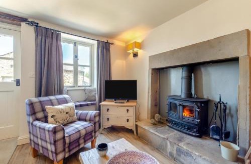 Fourstones Near Bentham House | 2 Bed in Middleton oc-m29515