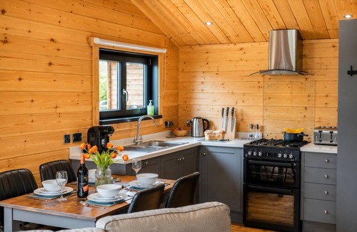 Driffield Ski Chalet | 2 Bed in Nafferton (oc-o31954)