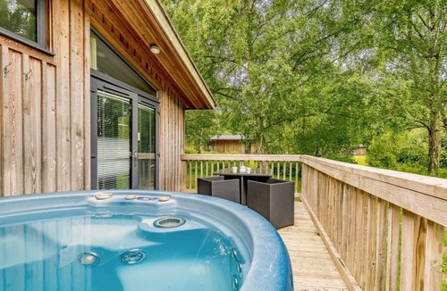 Dukeries Mill Ski Chalet | 2 Bed in Newark (oc-88428)