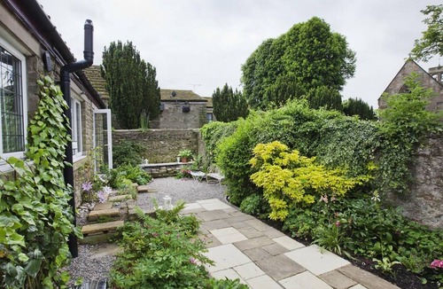 Richmond Cottage | 2 Bed in Richmond (oc-g0116)