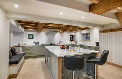 Sheffield Cottage | 2 Bed in Sheffield (oc-p35058)