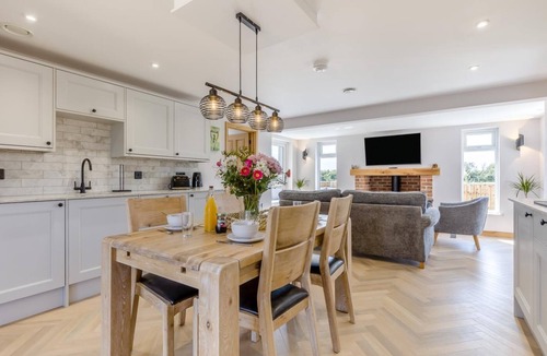 Ringstead House | 2 Bed in Snettisham (oc-c32695)