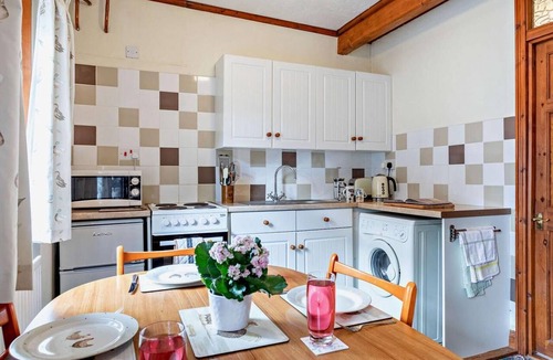 Donington Cottage | 2 Bed in Spalding (oc-83540)