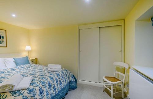 Wells-next-the-Sea House | 2 Bed in Wells-next-the-Sea oc-2376